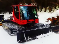 Snow Groomer Vehicles image